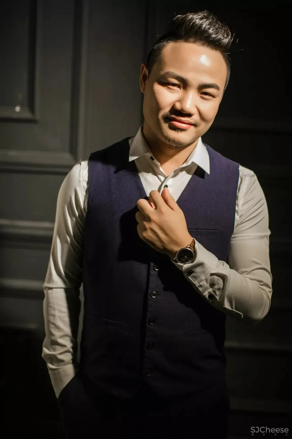 新作 | 《小荣大胜》港食餐厅