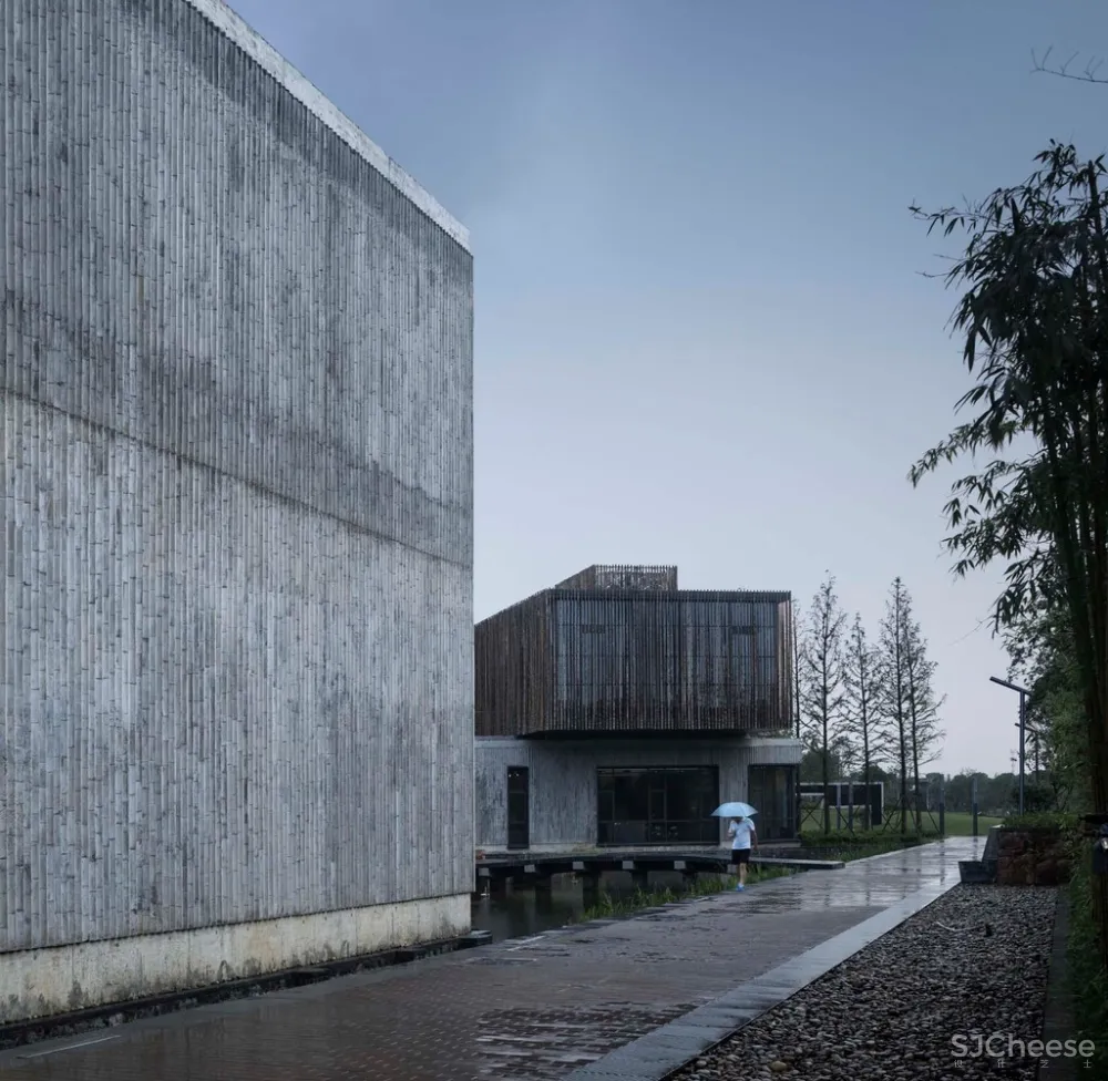 靖江市民俗艺术馆 / 荣朝晖工作室