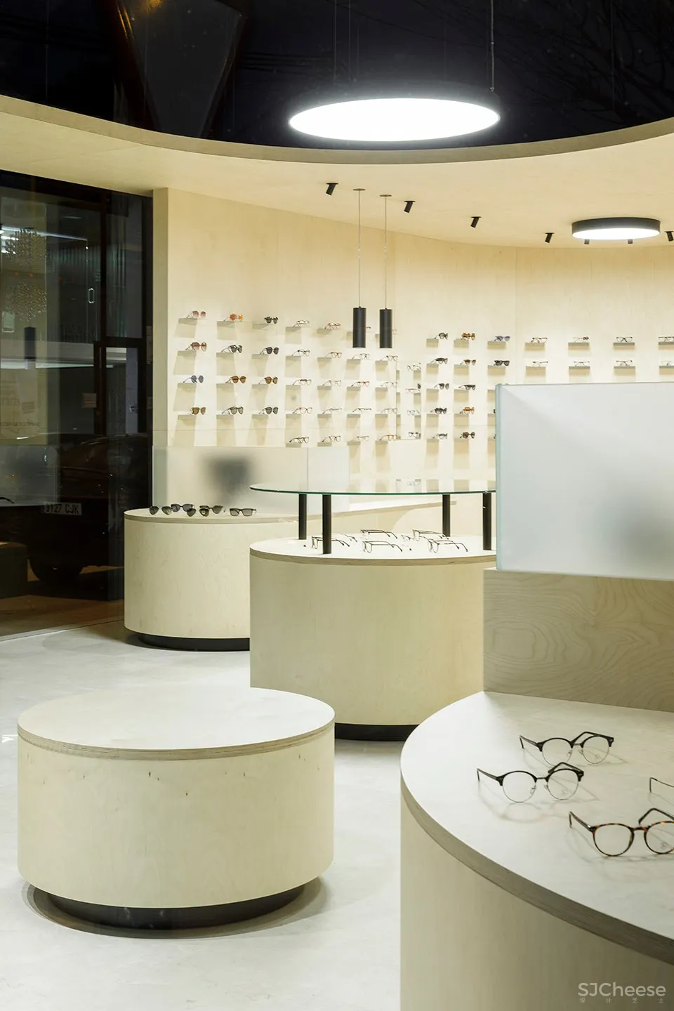 Panóptica眼镜店，西班牙 / Jose Luis Muñoz