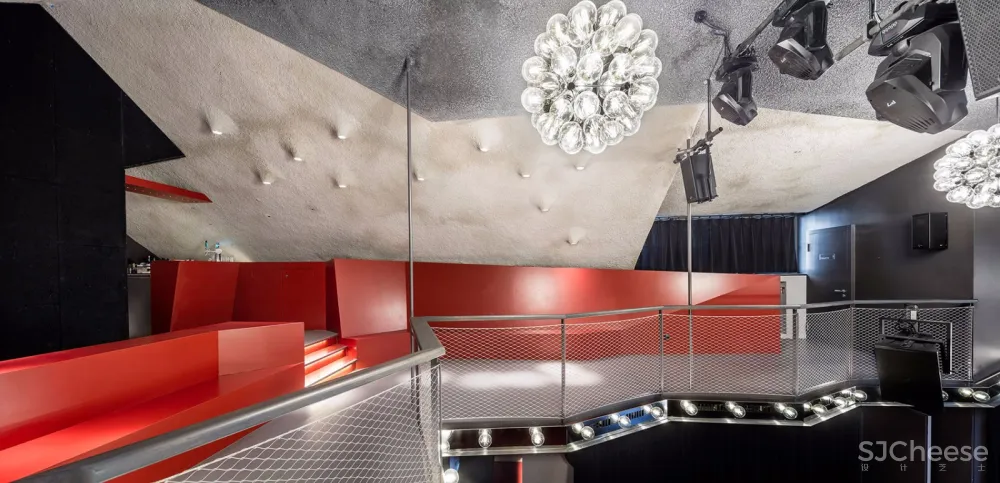 新作 | FOCKETYN DEL RIO Studio:瑞士 Parterre One 餐厅&酒吧