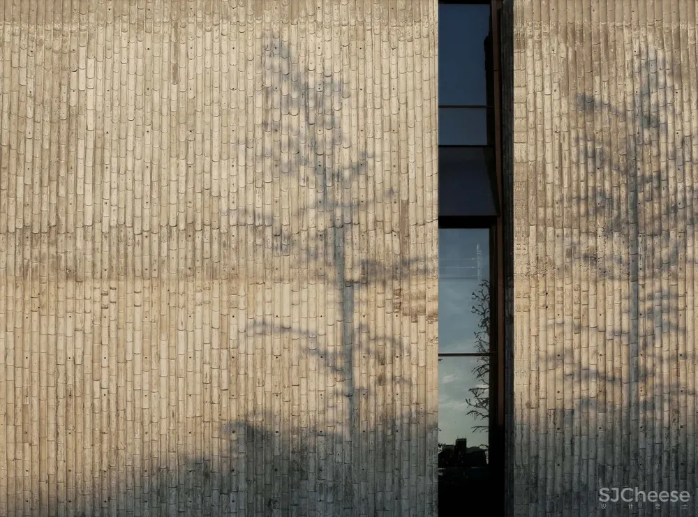 靖江市民俗艺术馆 / 荣朝晖工作室