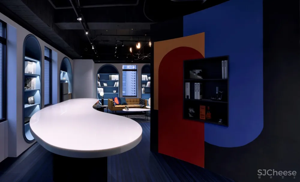 波龙艺术台中办公室,台湾 / 十时建筑团队