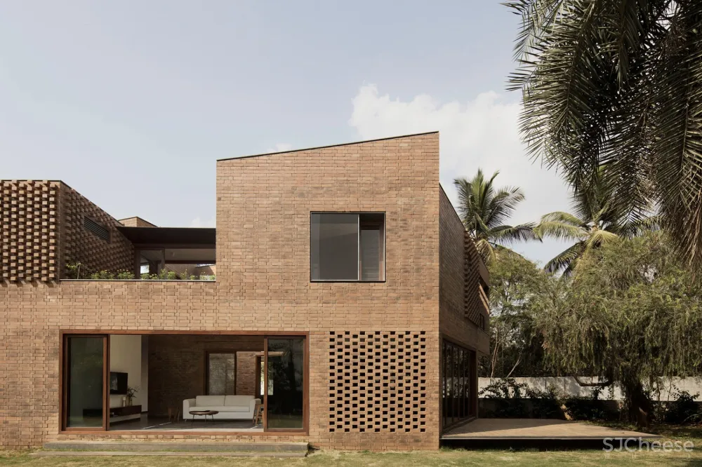 砖房住宅,印度 / CollectiveProject