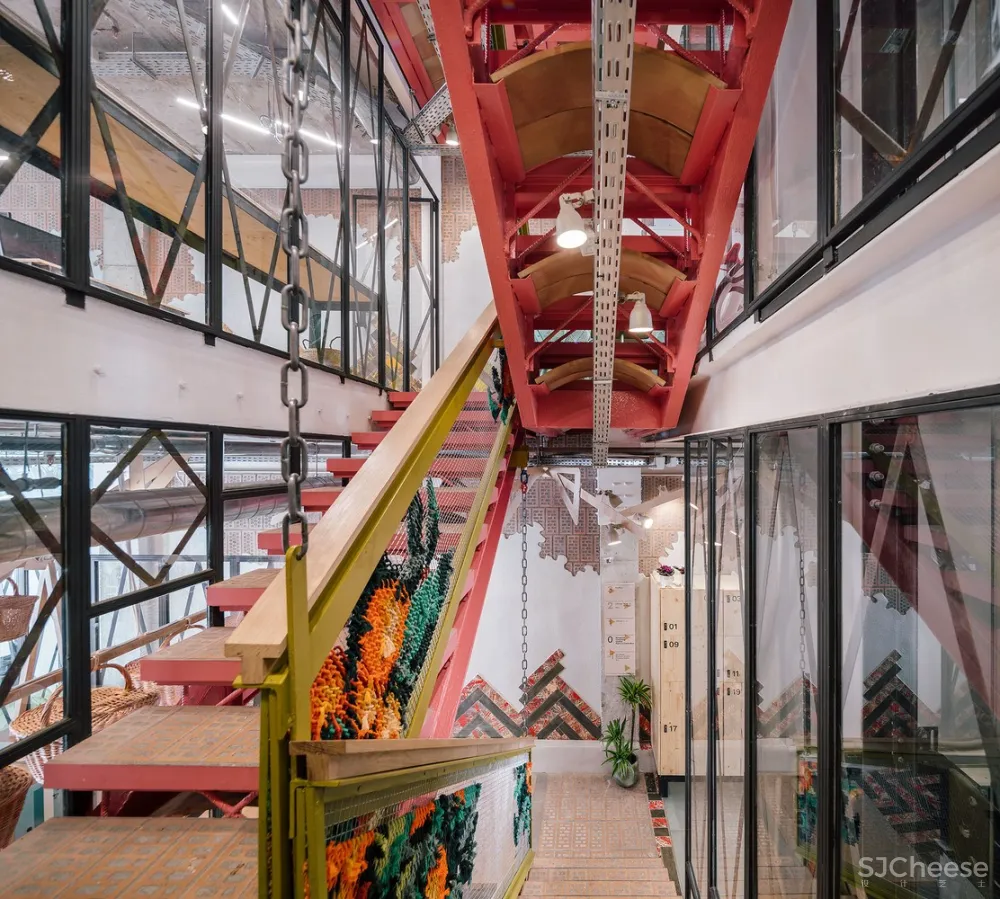 Clementina 联合办公空间 / Izaskun Chinchilla Architects