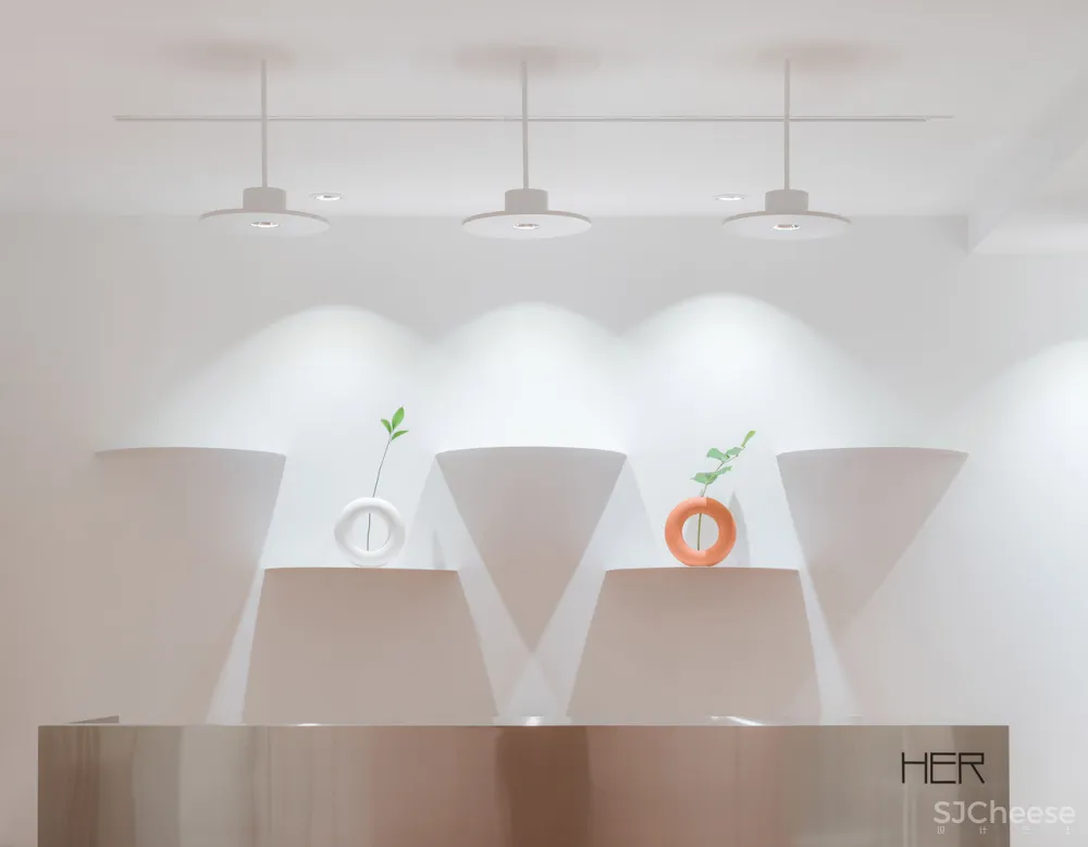 CLAP Studio | 香港HER时尚品牌店