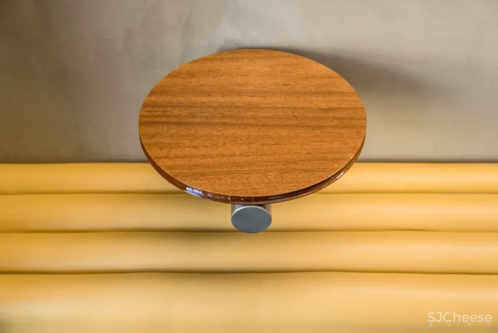 集咖啡、酒吧和甜品于一体的米兰时尚小店 Salvatore Massone