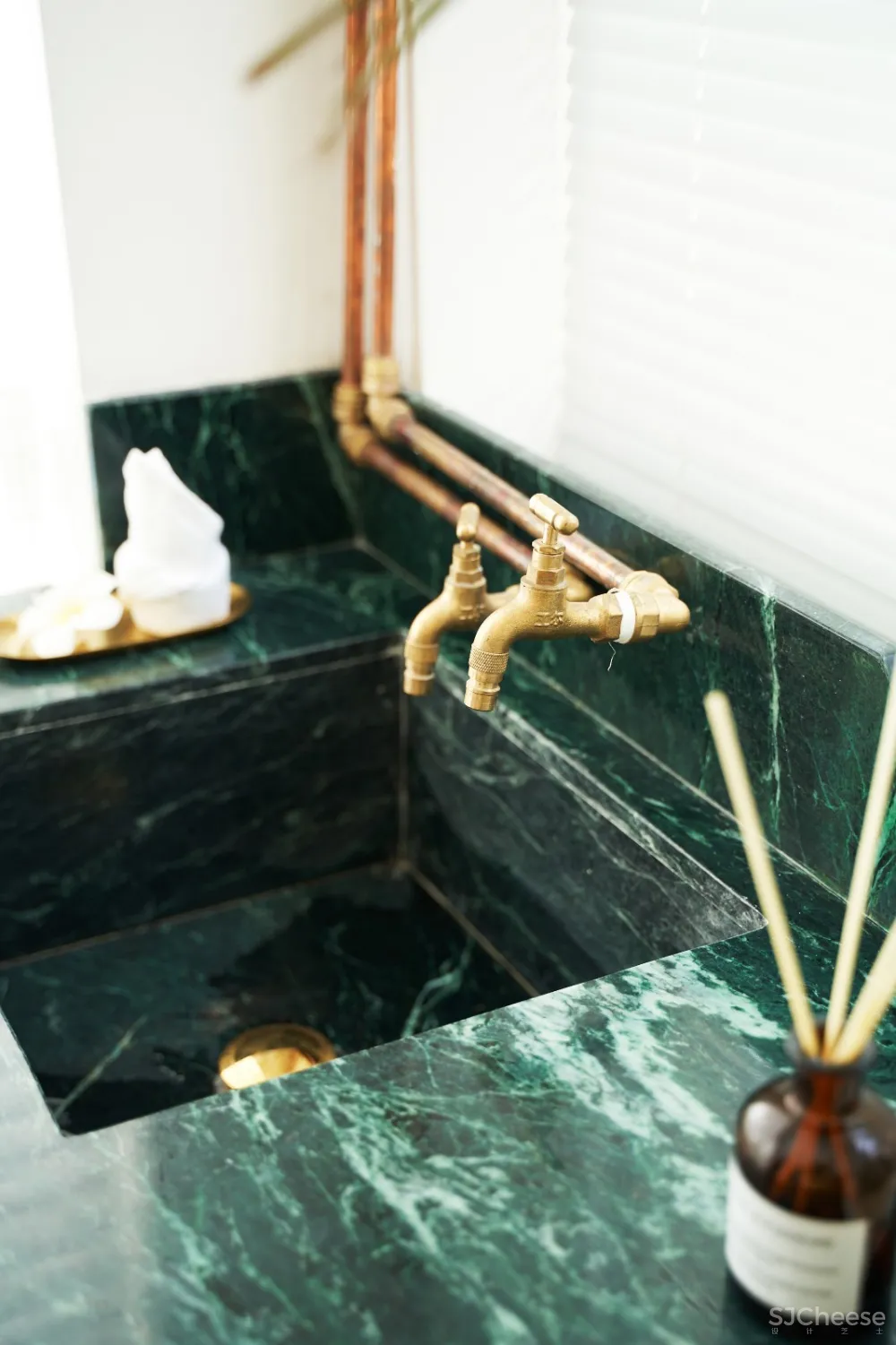 AROMA DREAM 泰式按摩水疗店 灯灯灯凳创意工作室