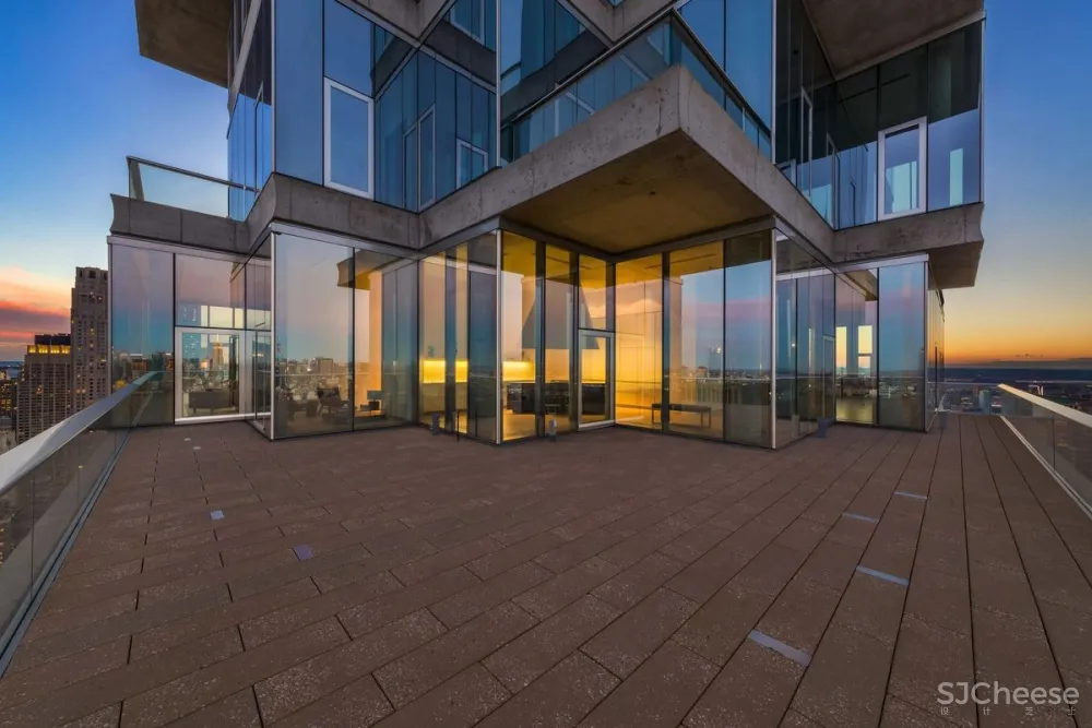 售价2亿的顶层公寓丨装修的不像精装房