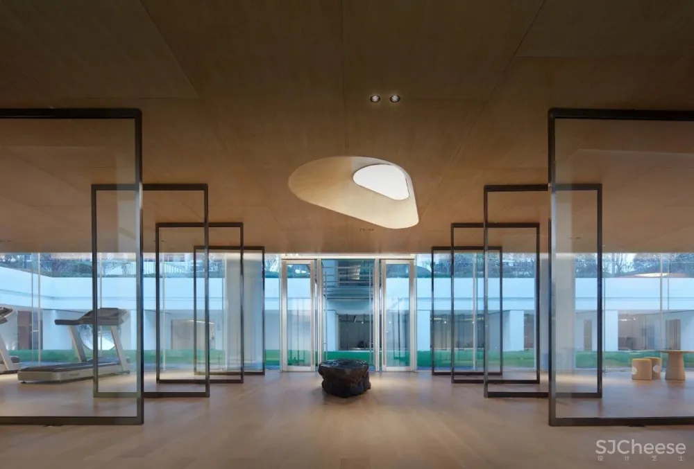 共生形态 | 极具戏剧的设计分寸