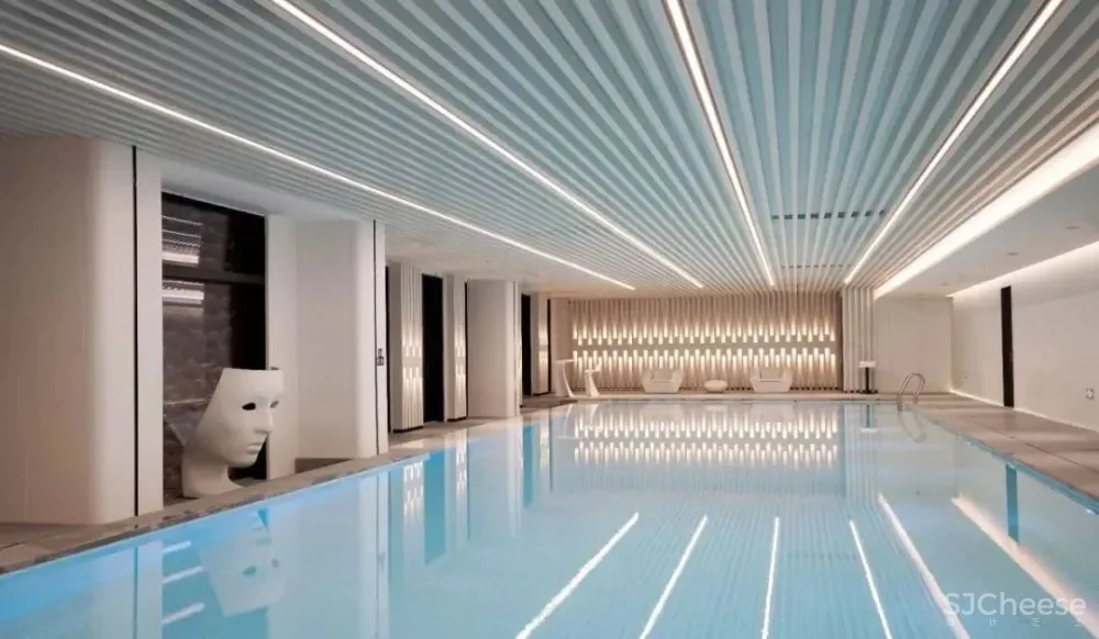 连自成年度力作!复星集团·BFC外滩金融中心空中健身会所