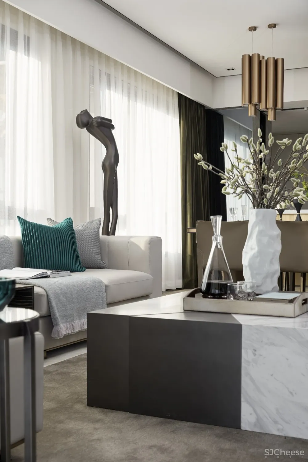 奢华的家要有安静的感觉,能触动心灵深处 | 重庆阳光城檀府31号