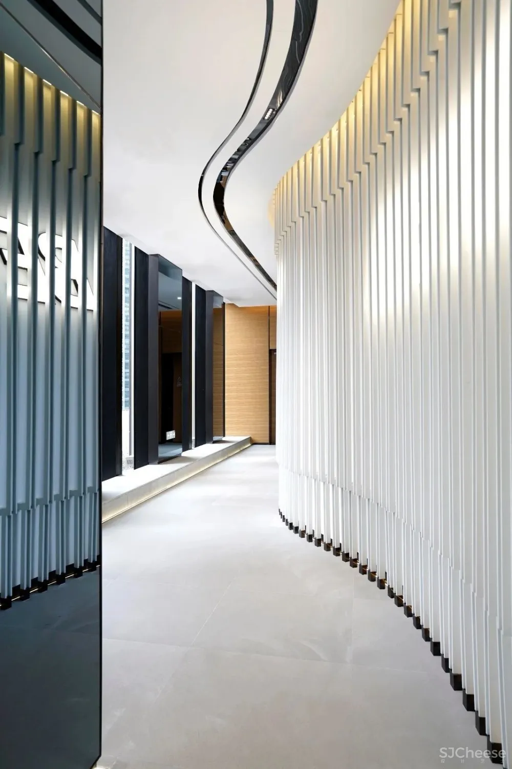 新作 | 复星集团 · BFC 外滩金融中心空中健身会所 · 连自成重磅新作