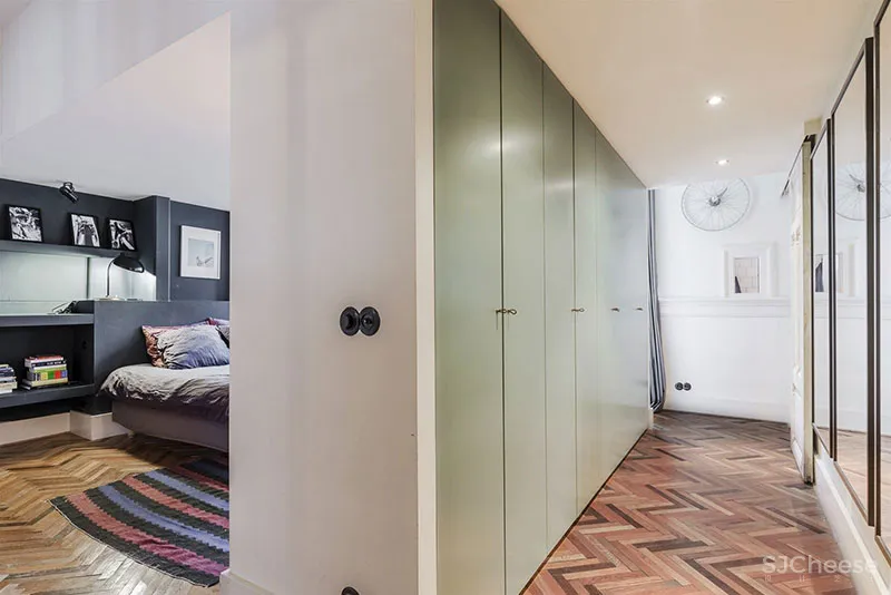 阿姆斯特丹的双层Loft住宅，带夹层和迷人的儿童房