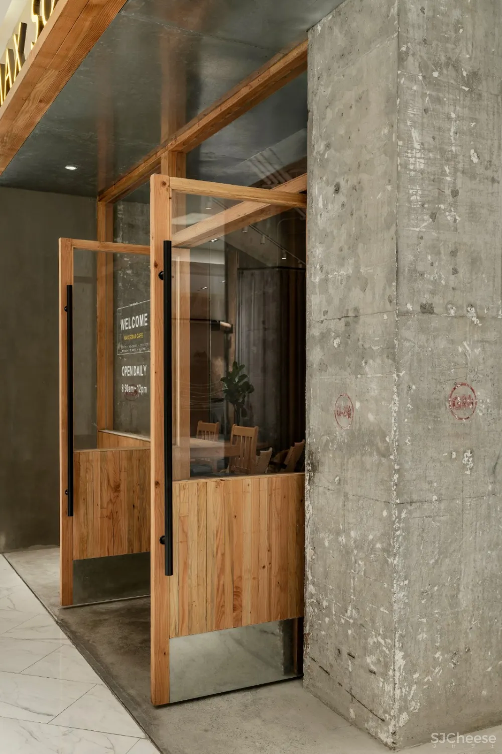 低成本实验性城市工业感咖啡馆,马苏娅咖啡 宣驰设计