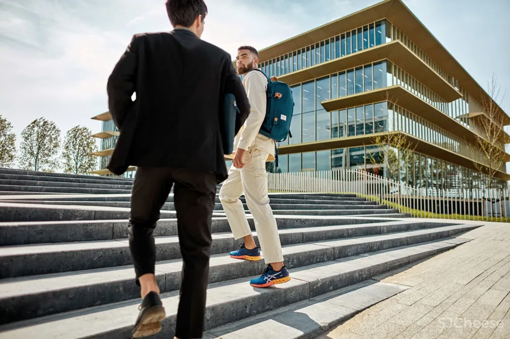 ASICS EMEA新总部,荷兰 / Powerhouse Company + RED Company