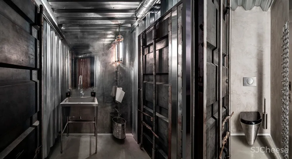 这4个主题餐厅丨天花板设计的太夸张了