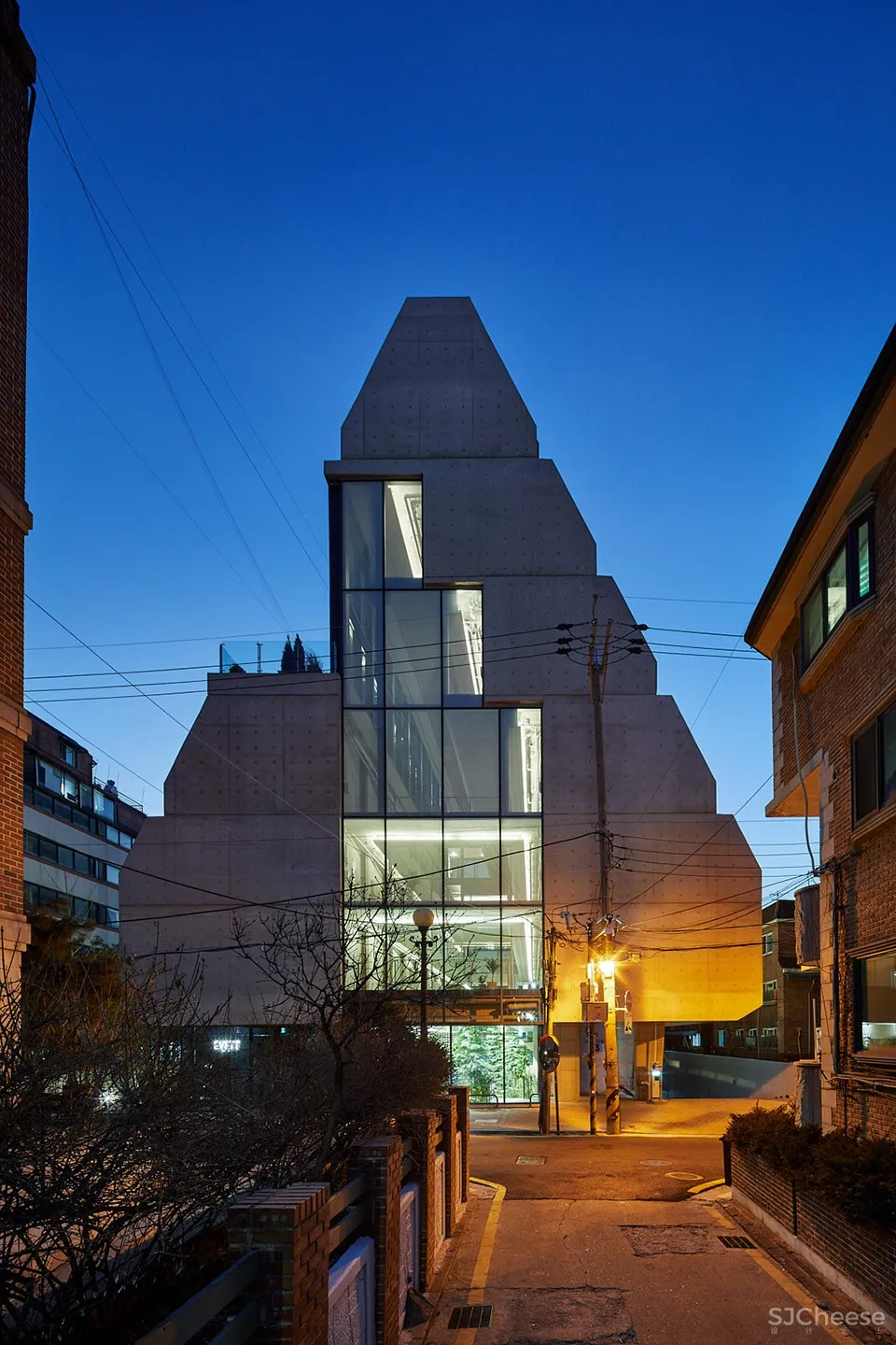 Treehouse青年共享公寓，首尔 / Bo-da Architecture