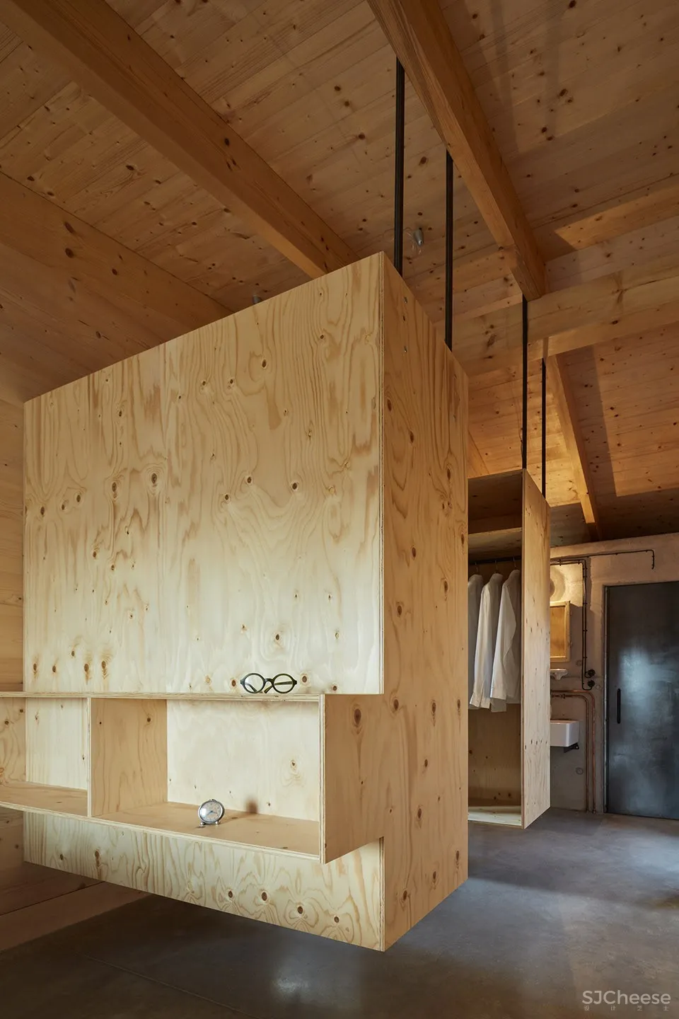 墙后住宅，捷克 / Mjölk architects