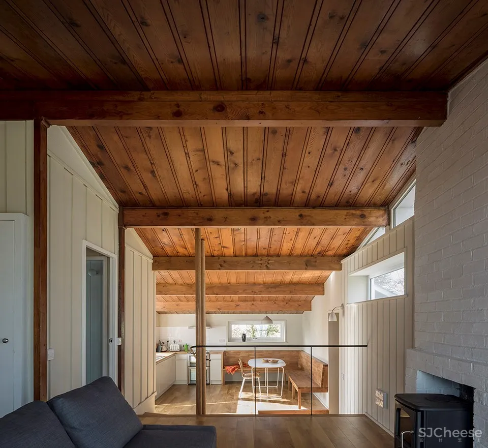 Riverchapel度假小屋扩建,爱尔兰 / Robert Bourke Architects