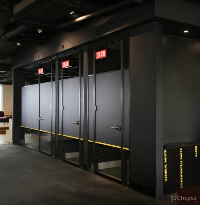 SpaceInvader | 伦敦鞋品牌Dr. Martens办公室