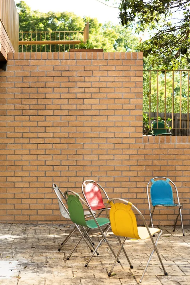 现代主义之家改造/ WOWOWA Architects