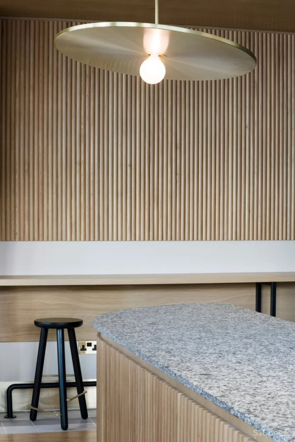 伦敦Penny Drop餐饮店 Golden