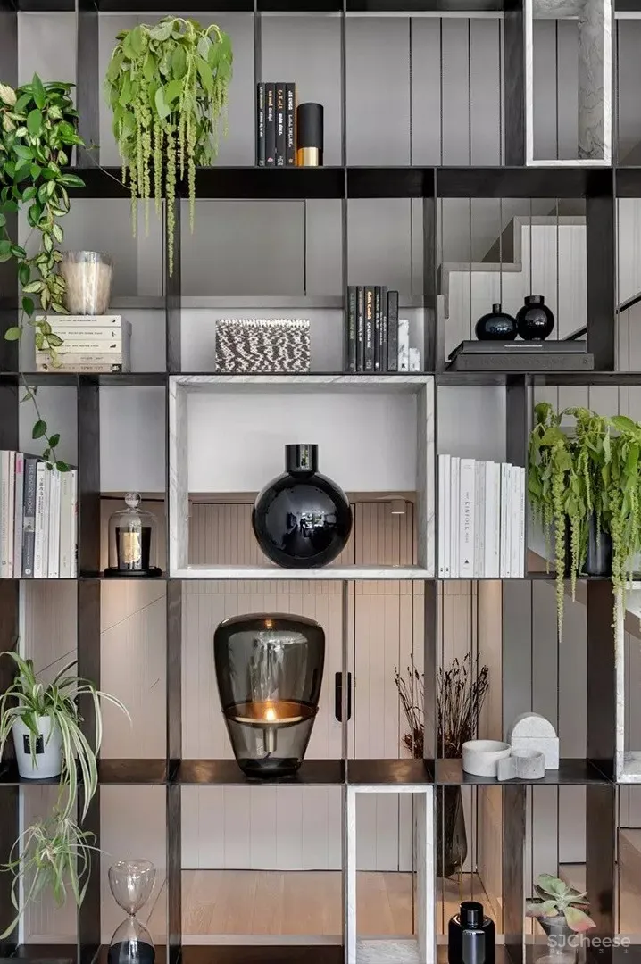 黑白灰品质感大宅 Aviram Kushmirski