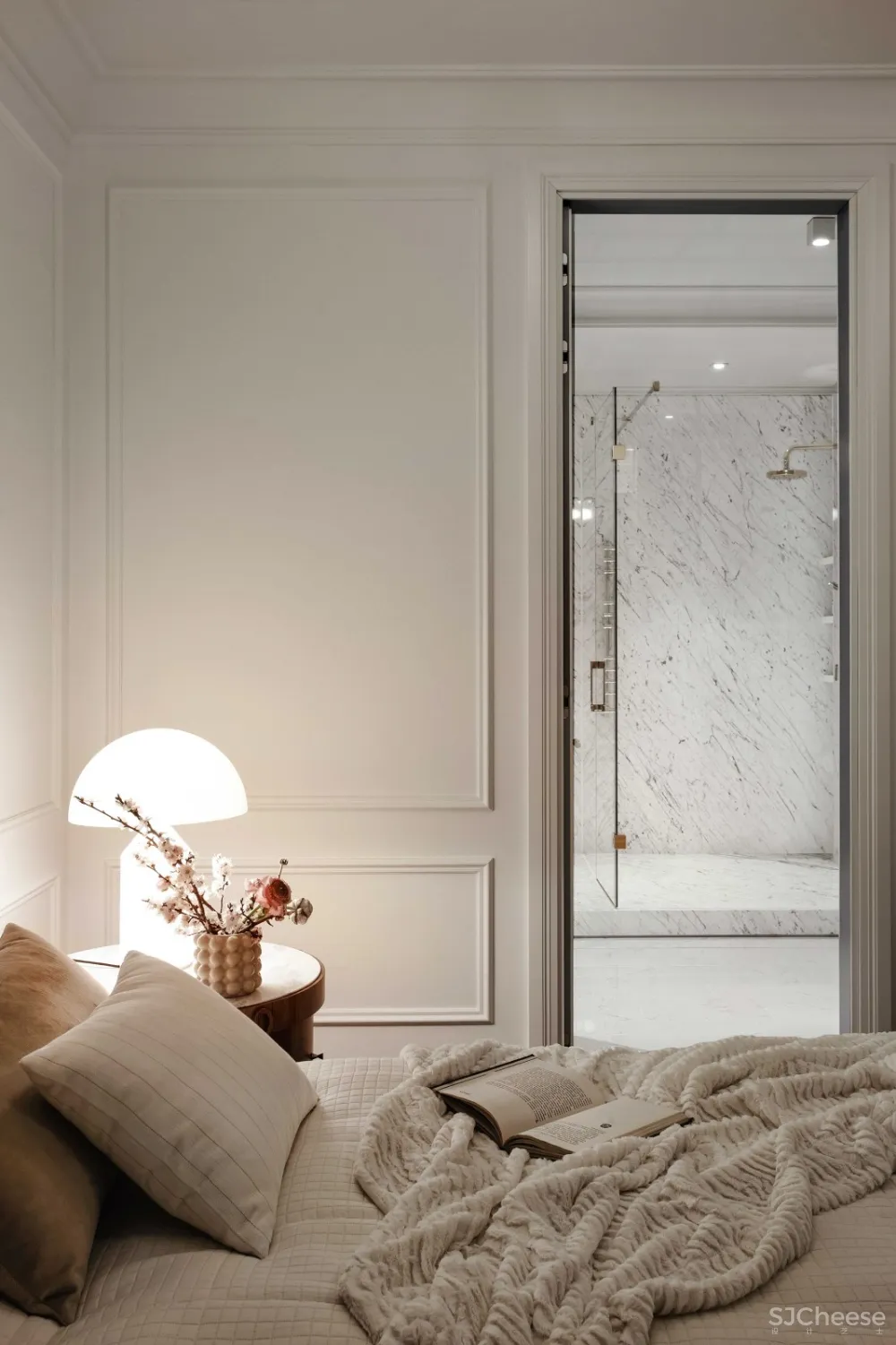 舒适主义，150m²年轻女士公寓 Balbek Bureau