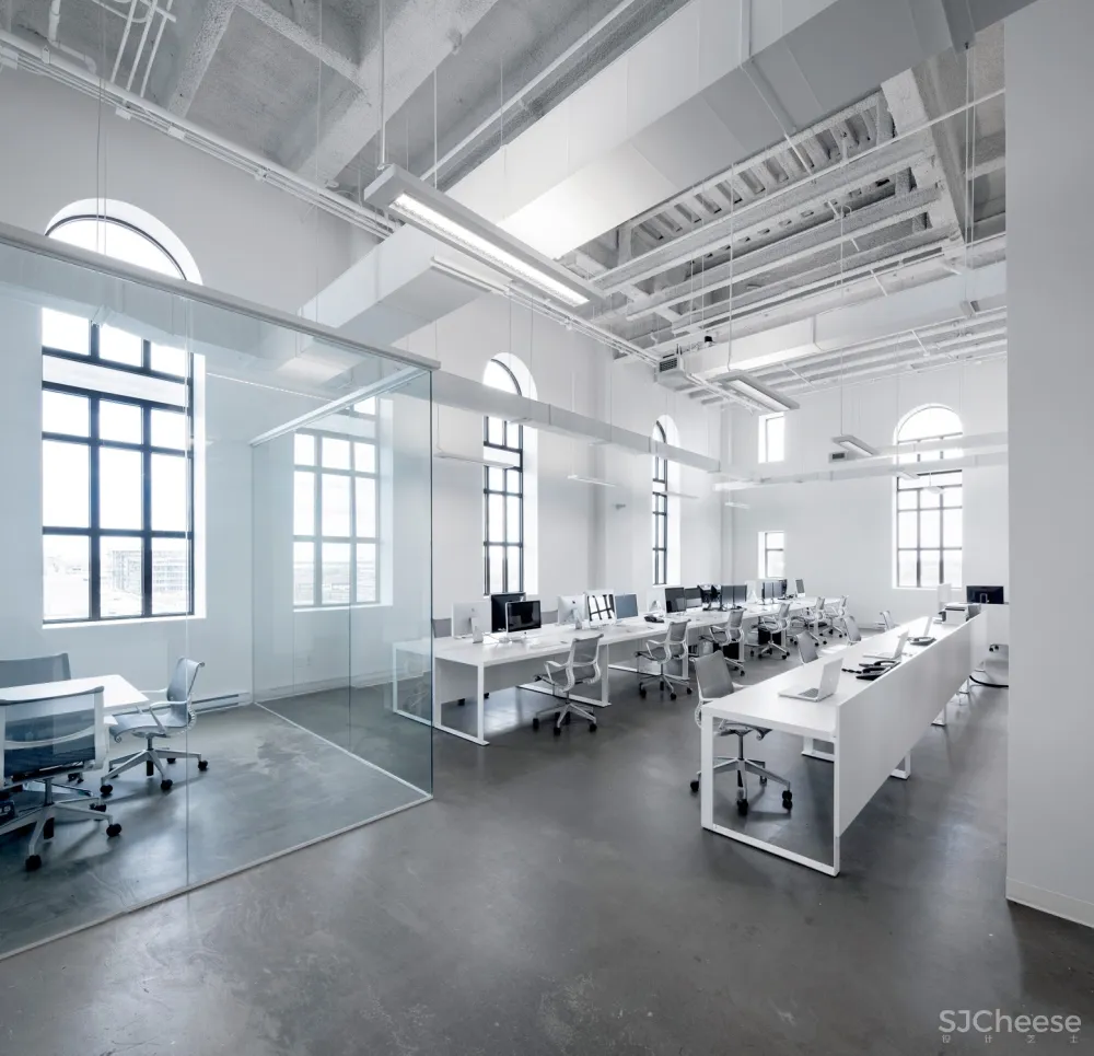 255㎡蒙特利尔蓝色通讯办公室 Anne Sophie Goneau