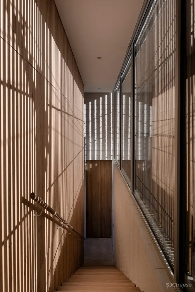 RITZ&GHOUGASSIAN：澳大利亚极简住宅 Edsall Street House