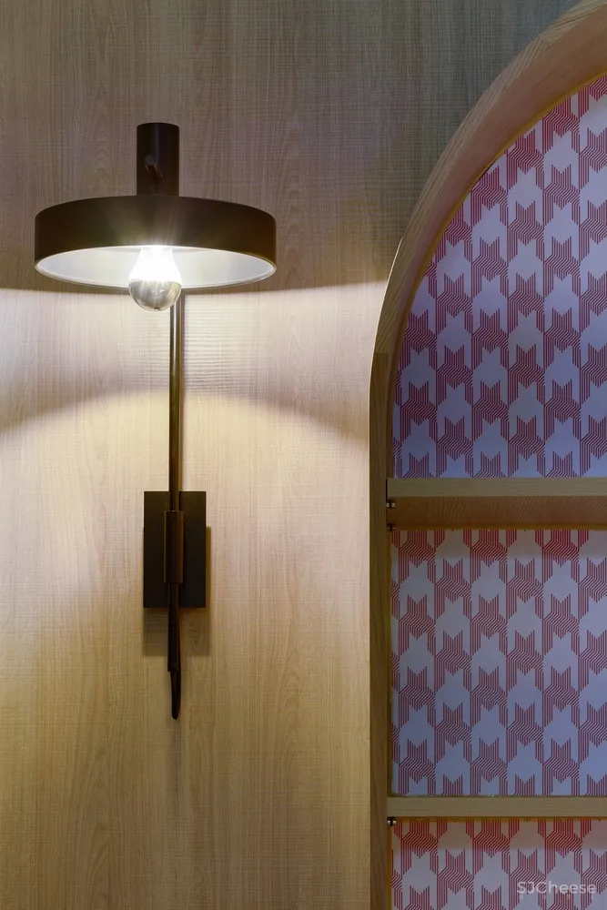 PuertoyMartín | 马德里体育馆工业风格内部设计