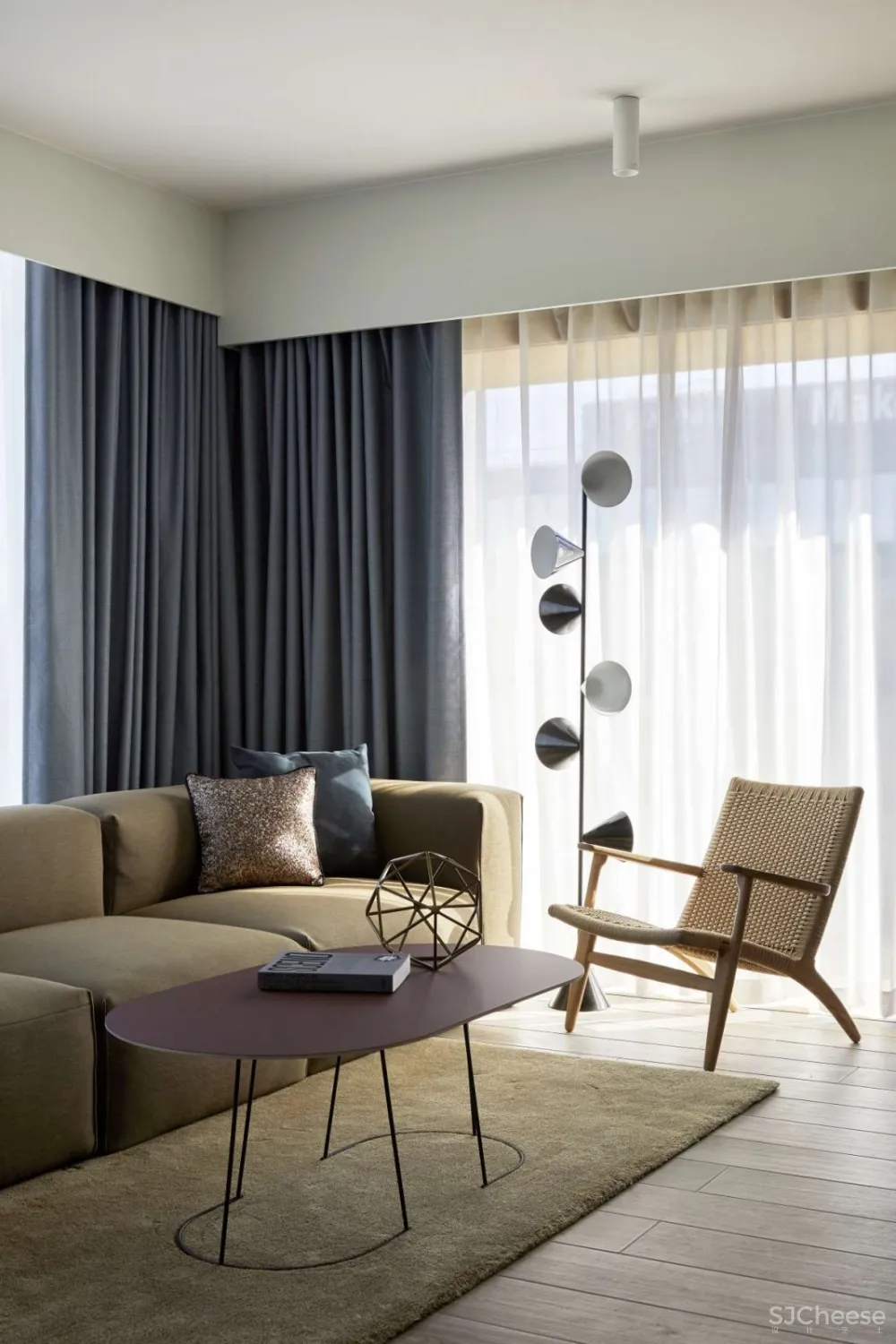 波兰现代工业的精致与活力，PURO酒店 SUPER FUTURES