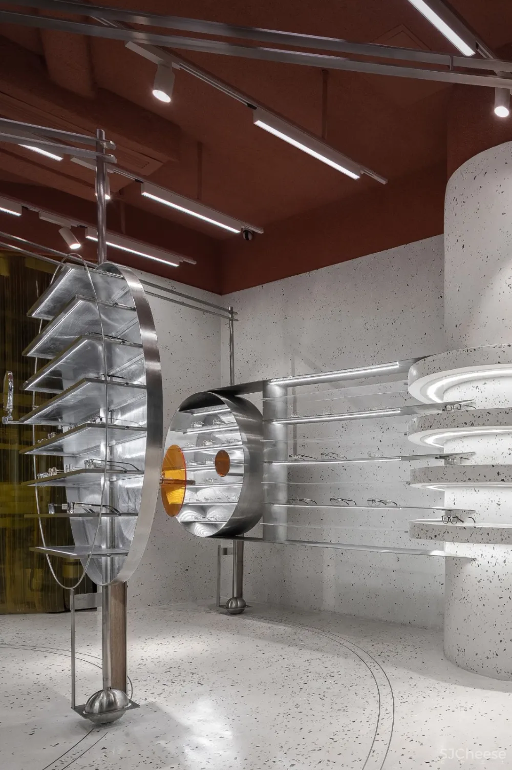 新作 | 仅 40m² 的先锋艺术商店,设计竟这么酷