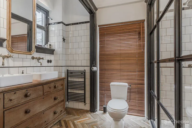 阿姆斯特丹的双层Loft住宅，带夹层和迷人的儿童房