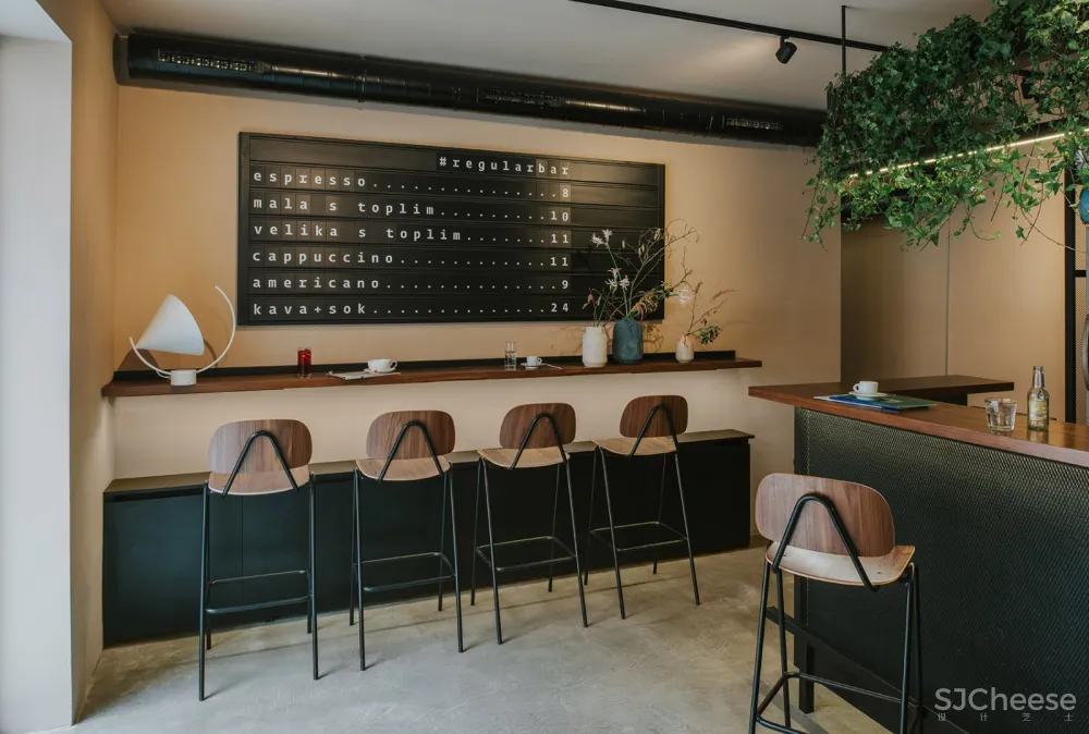 远离城市喧嚣嘈杂的绿洲,克罗地亚Regular酒吧 Regular Company