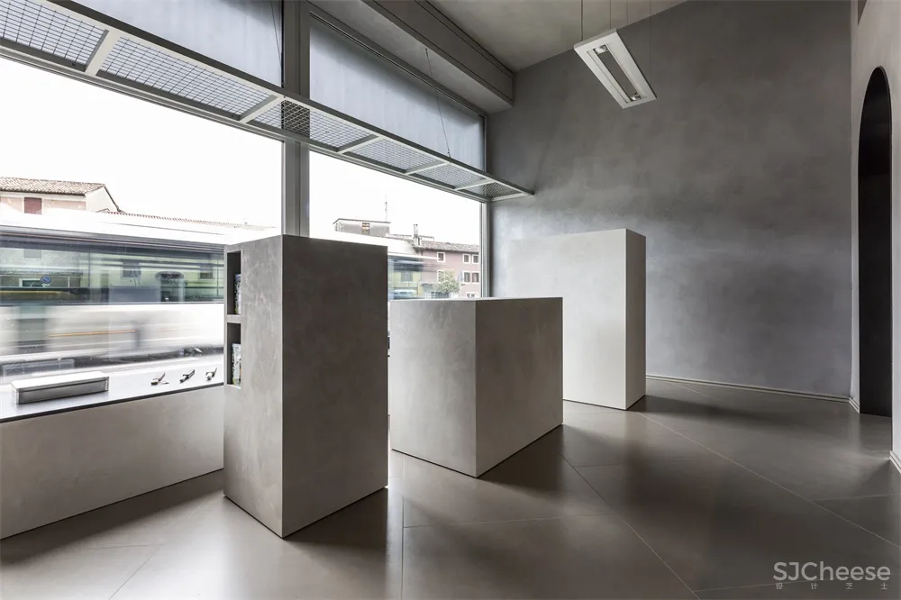 Denis Dino Bassani | 意大利Salone Silvano理发店