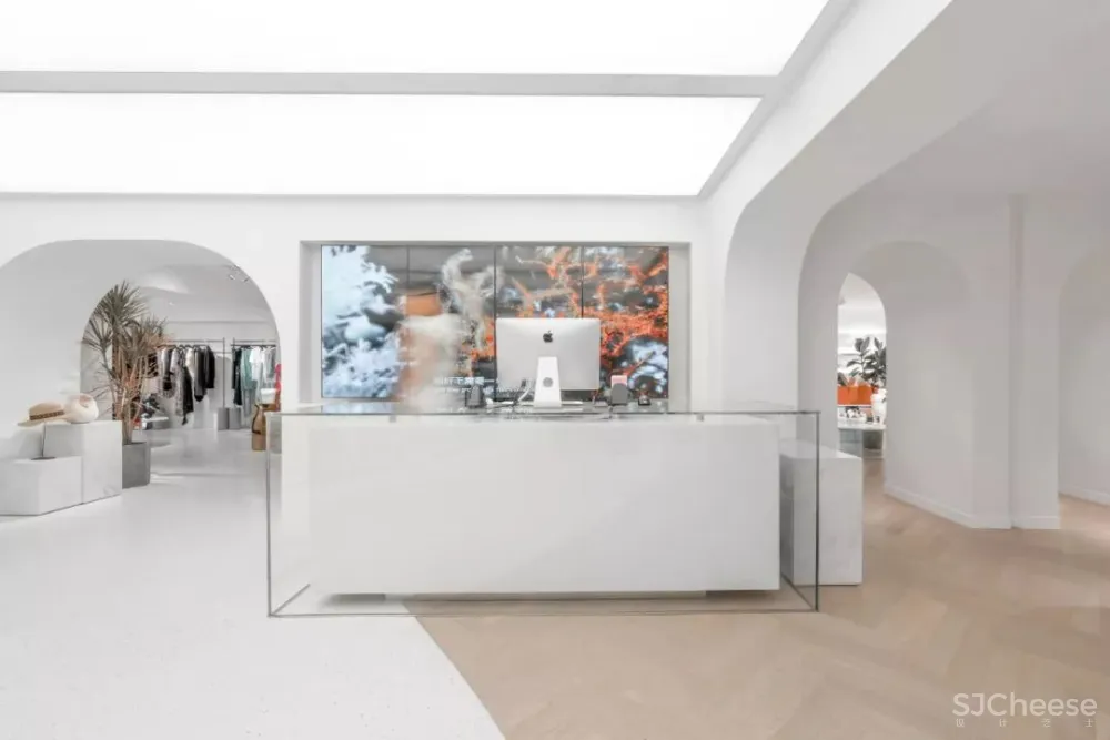 广州珠江新城CBD未来总部办公设计,满满的科技感! 加减智库设计事务所