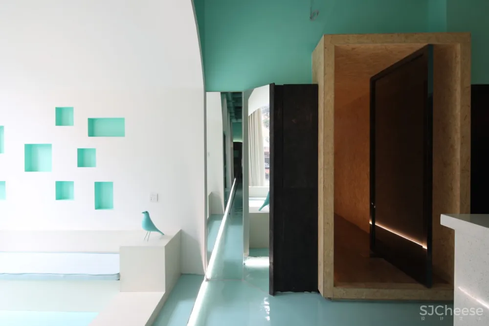 新作 | 广州黑白木设计：东燃美容中心