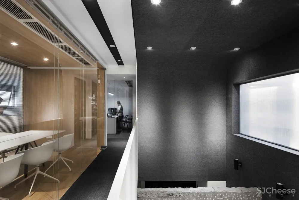 新作 | Zones Design:武汉创意办公空间