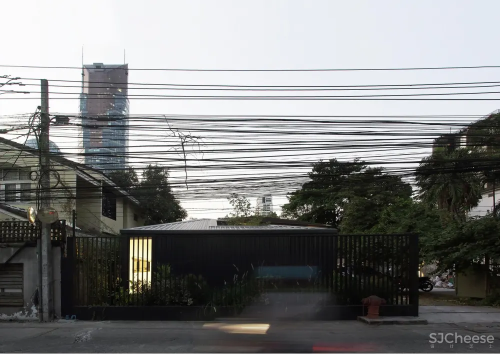 ASWA | 泰国曼谷一间49平米建筑工作室