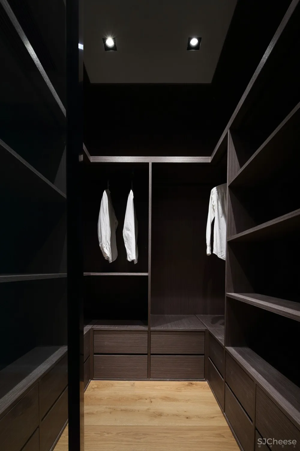 一位单身女孩,一个人住180㎡,在家是她最美的时光