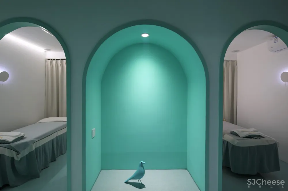 新作 | 广州黑白木设计：东燃美容中心