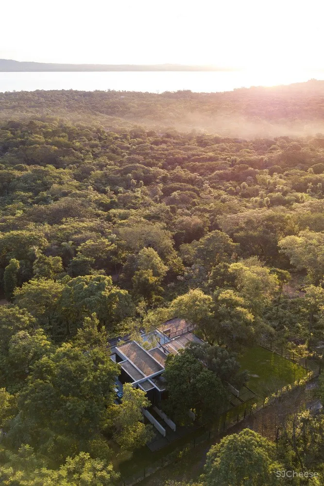 半坡之家,亦梁亦景 / BAUEN