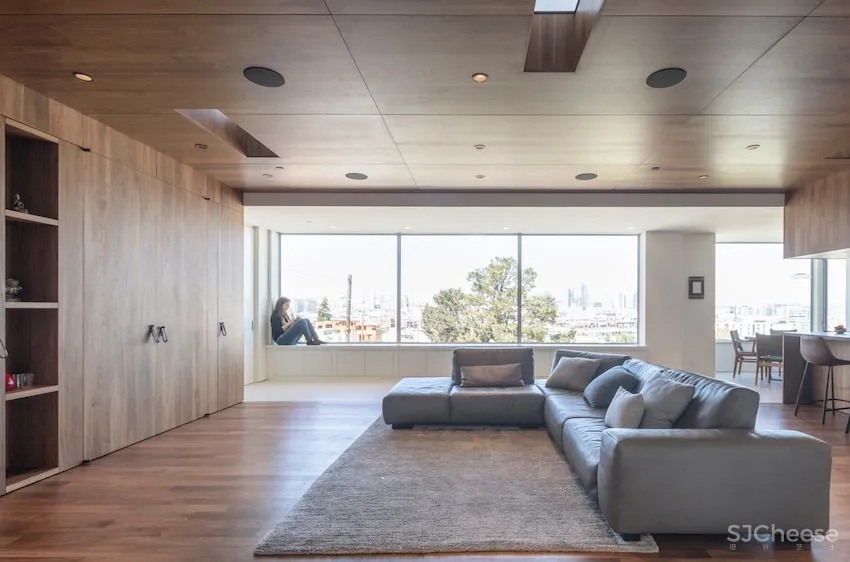 半开放式顶层公寓!旧金山277㎡木质系老宅翻新 Sidell Pakravan