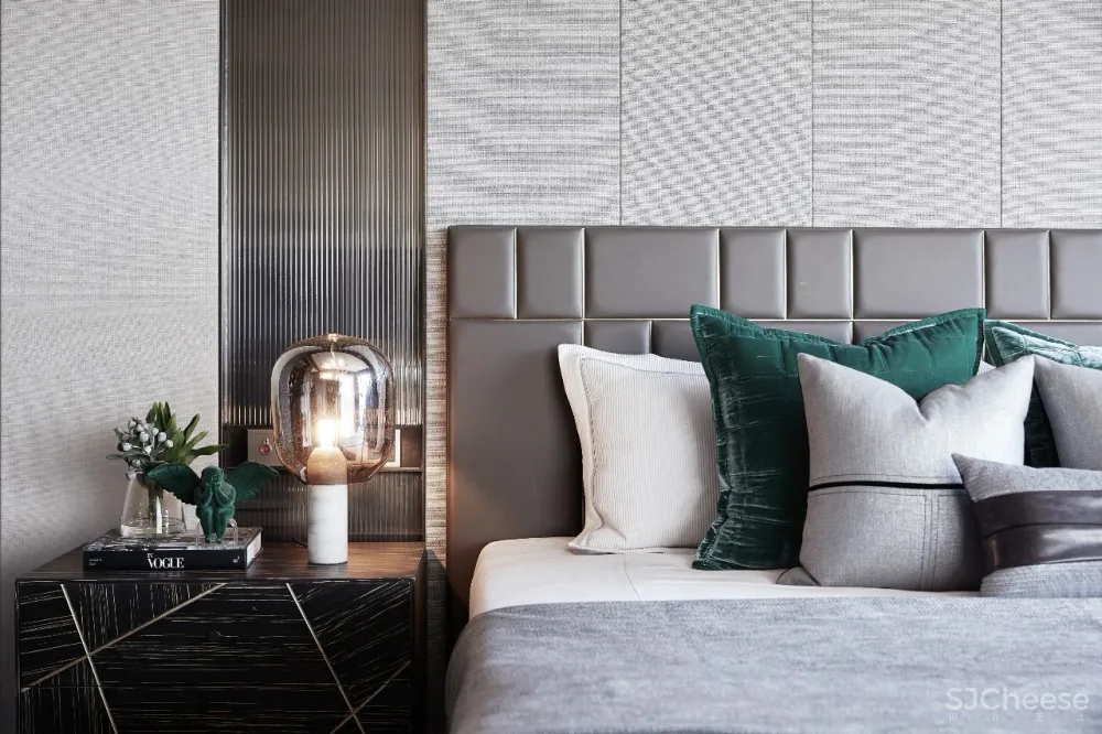 奢华的家要有安静的感觉,能触动心灵深处 | 重庆阳光城檀府31号