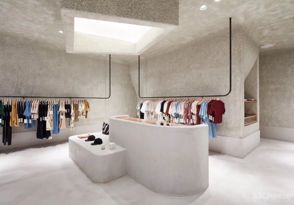 不走寻常路！这家服装店用粗糙混凝土打造高级文艺范 Studio Goss