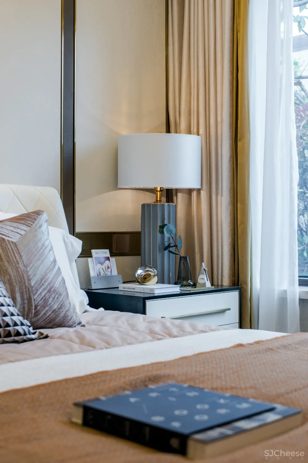 恰到好处的温柔轻奢,三户型品质美学家 SEPD圣易文设计