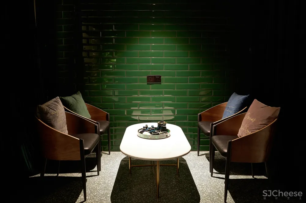 AROMA DREAM 泰式按摩水疗店 灯灯灯凳创意工作室