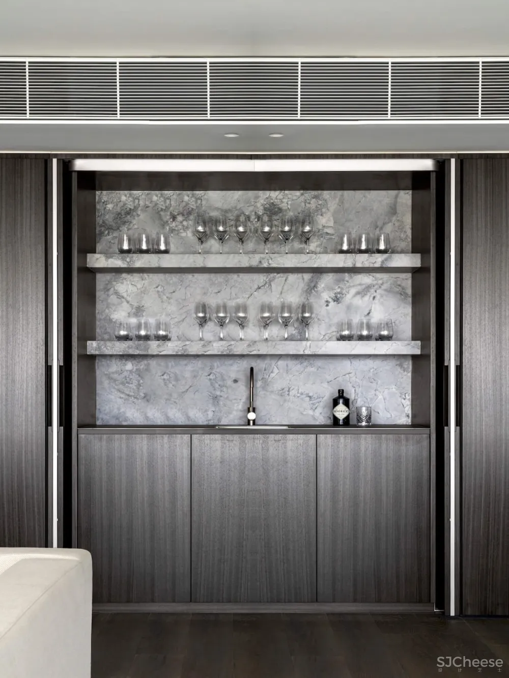 首发 | Lawless & Meyerson :悉尼顶层极简公寓