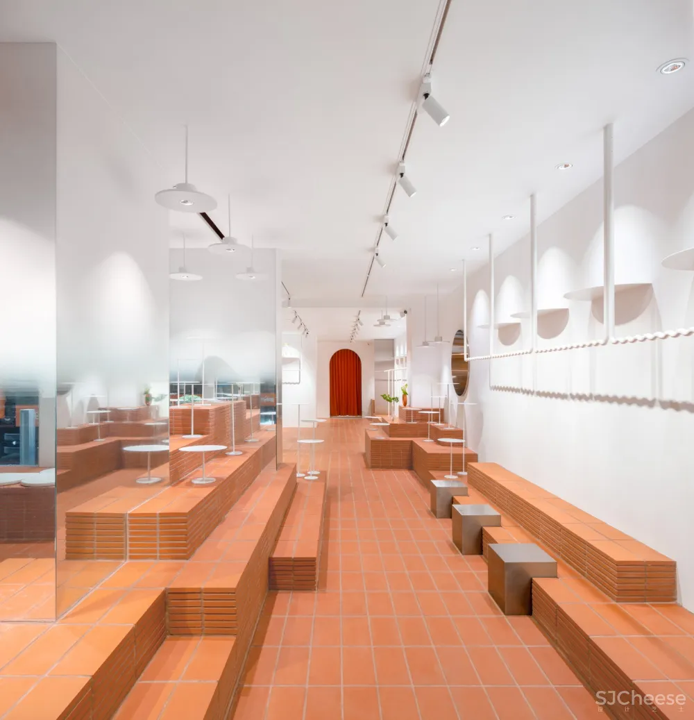 香港Her时尚商店兼咖啡馆 CLAP Studio